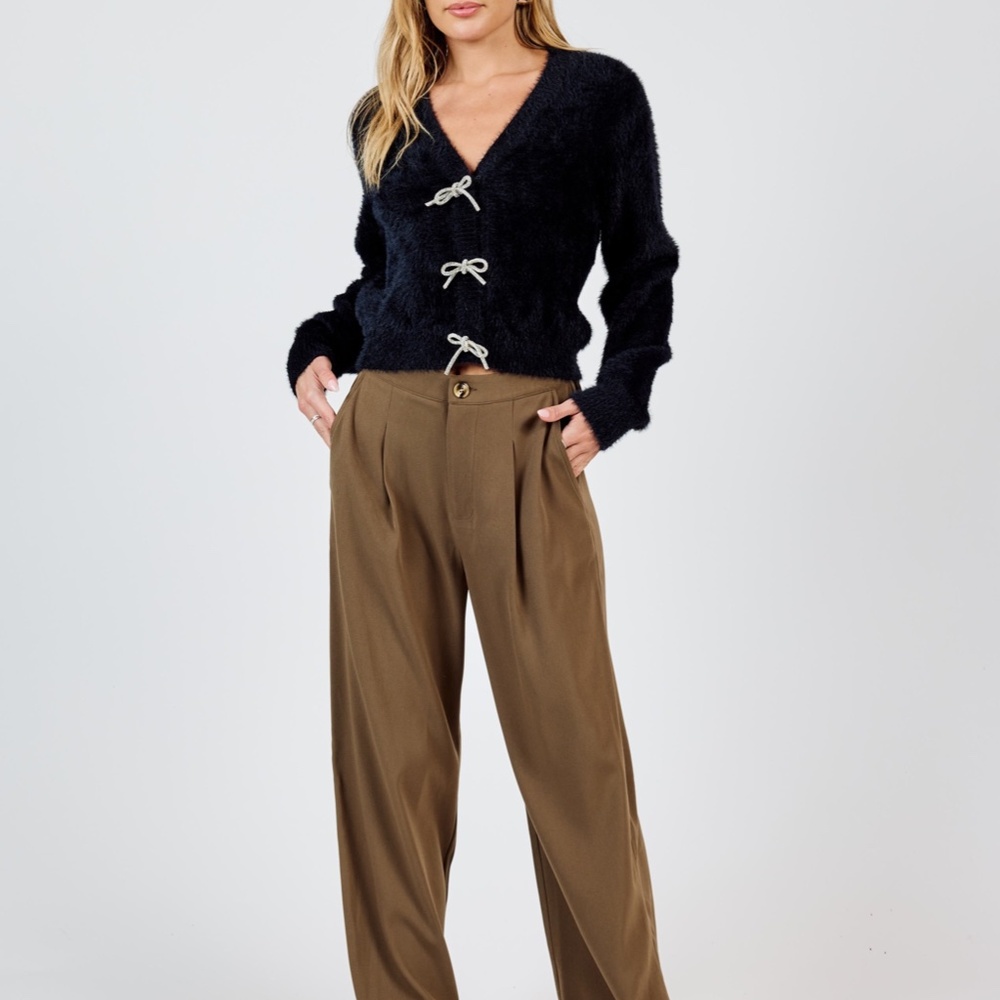 SILENT STREETS WIDE LEG PLEATED PANTS